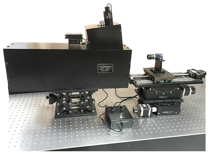 离轴反射式多参数测试系统